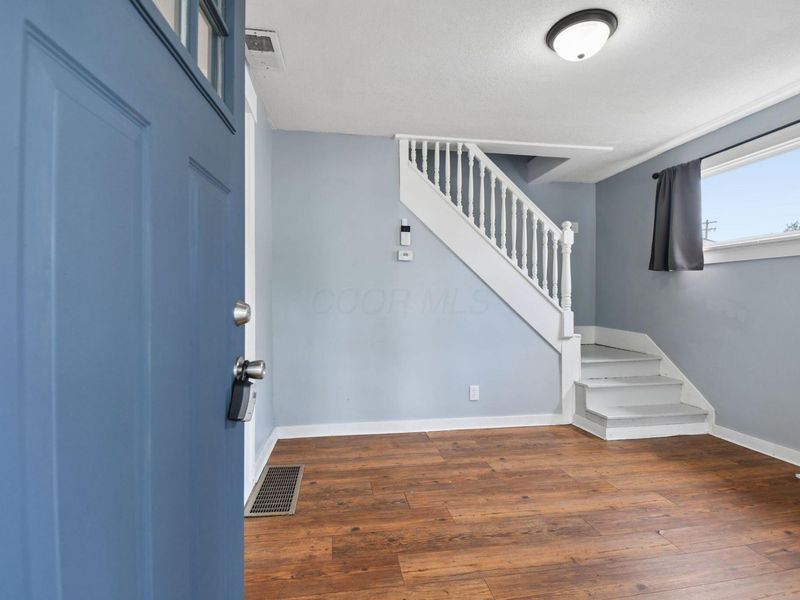 77 S Main Street , Croton, OH 43013 Photo 4