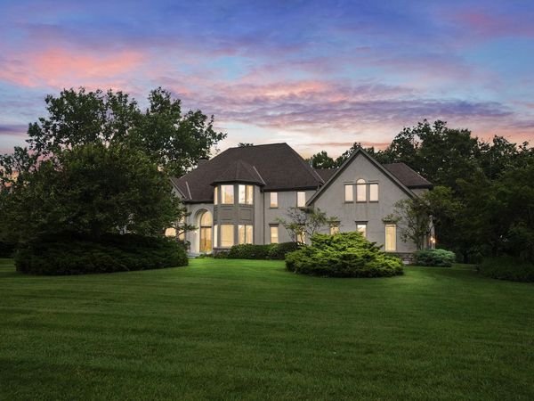 320 Edgington Drive, Plain City, OH 43064