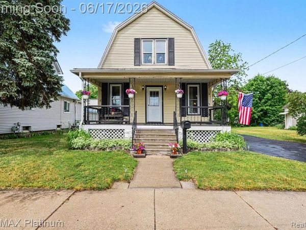 405 N Kiesel Street, Bay City, MI 48706