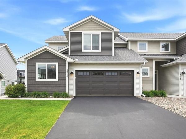 1710 Southpoint Lane, Hudson, WI 54016
