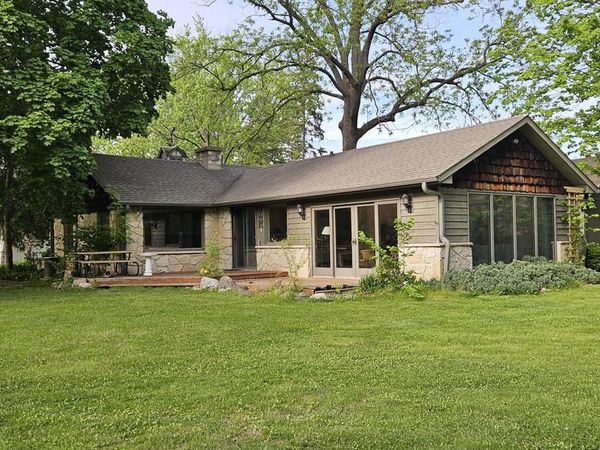 29303 Evergreen DRIVE, Waterford, WI 53185