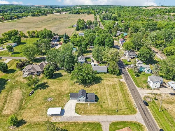 N6275 E Neda ROAD, Iron Ridge, WI 53035
