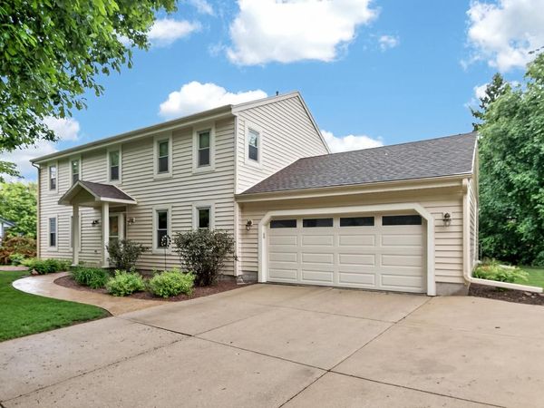 2070 S 103rd COURT, West Allis, WI 53227