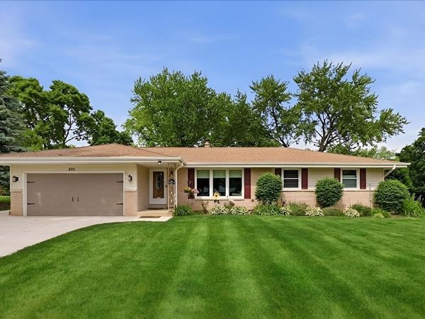 870 Dona Vista DRIVE, Waukesha, WI 53186