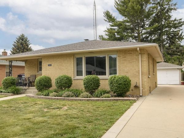 1521 25th STREET, Kenosha, WI 53140