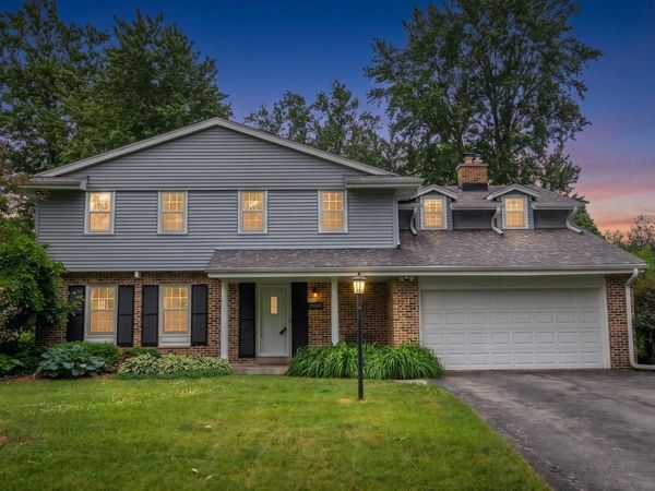 21565 Ann Rita DRIVE, Brookfield, WI 53045