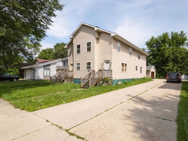 6824 W Mill ROAD, Unit 6826, Milwaukee, WI 53218