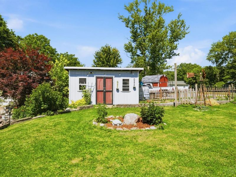 320 E Plane Street, Bethel, OH 45106 Photo 14