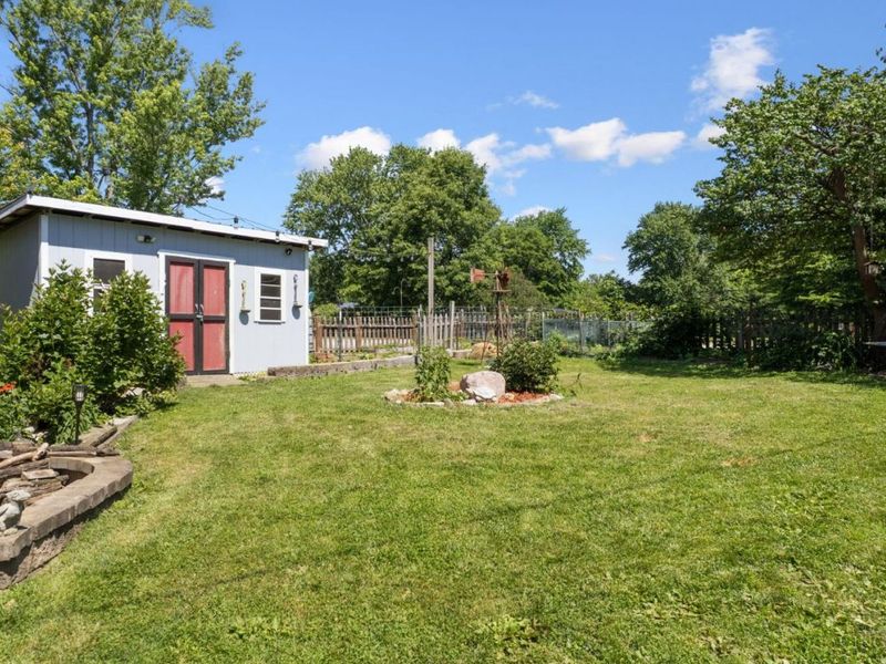320 E Plane Street, Bethel, OH 45106 Photo 19