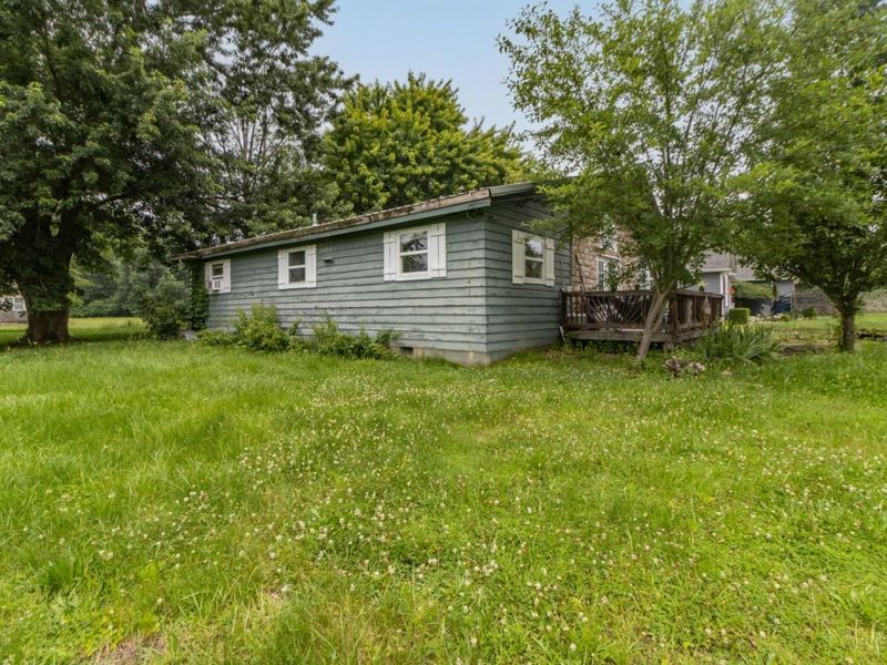 861 Lorelei Drive, Perry Twp, OH 45118 Photo 3