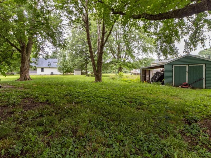 861 Lorelei Drive, Perry Twp, OH 45118 Photo 9