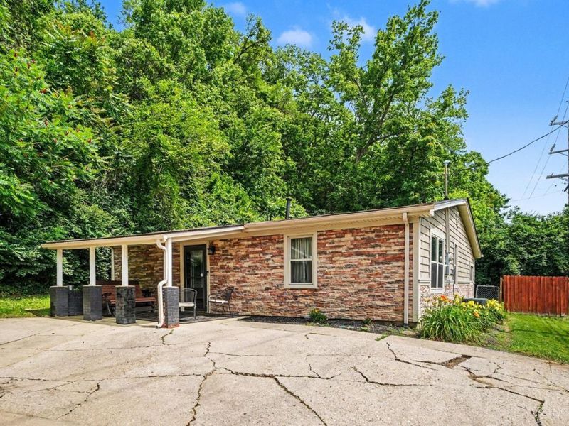 1479 N B Street, Hamilton, OH 45013 Photo 3