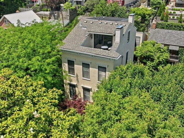 548 Liberty Hill, Cincinnati, OH 45202