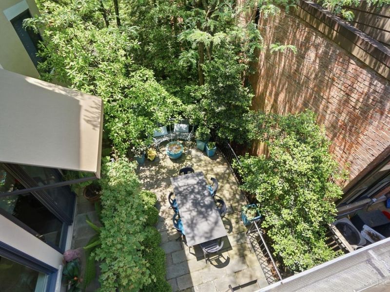 548 Liberty Hill, Cincinnati, OH 45202 Photo 57