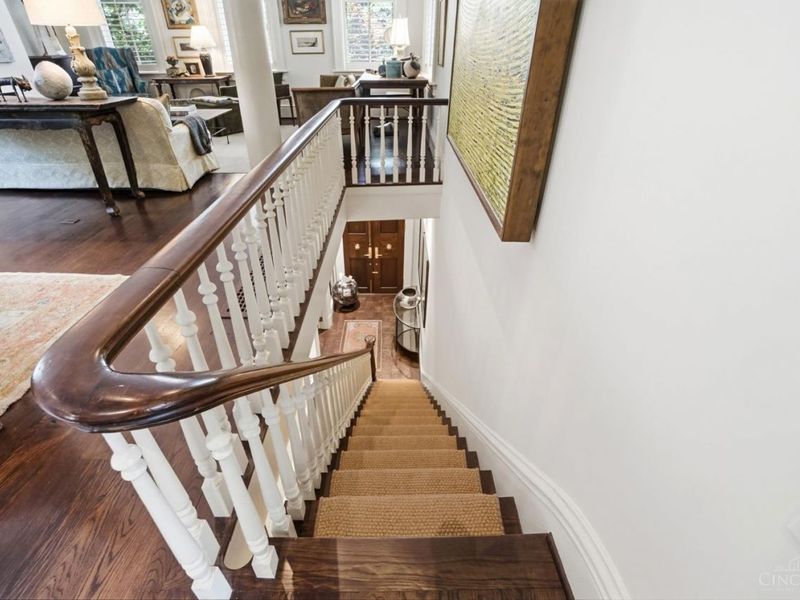 548 Liberty Hill, Cincinnati, OH 45202 Photo 68