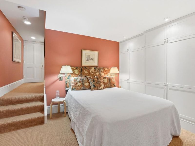 548 Liberty Hill, Cincinnati, OH 45202 Photo 73