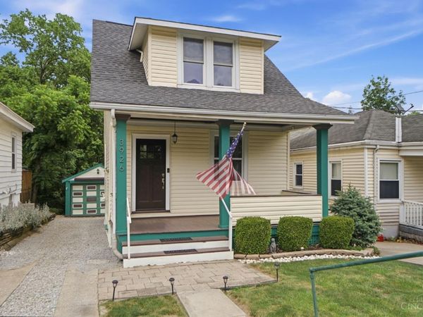3926 Oakpark Place, Cincinnati, OH 45209
