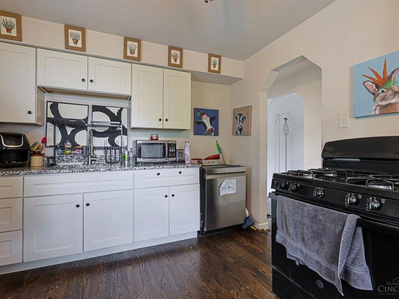 5754 Argus Road, Cincinnati, OH 45224 Photo 8