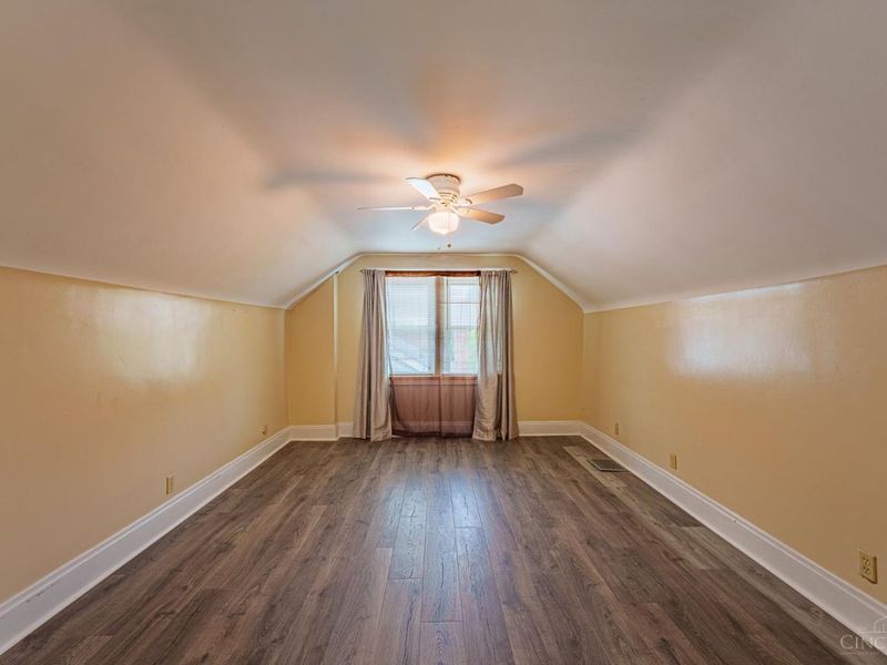4430 Grove Avenue, Cincinnati, OH 45211 Photo 26