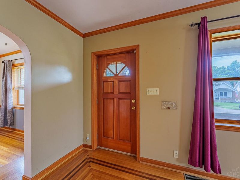 4430 Grove Avenue, Cincinnati, OH 45211 Photo 7