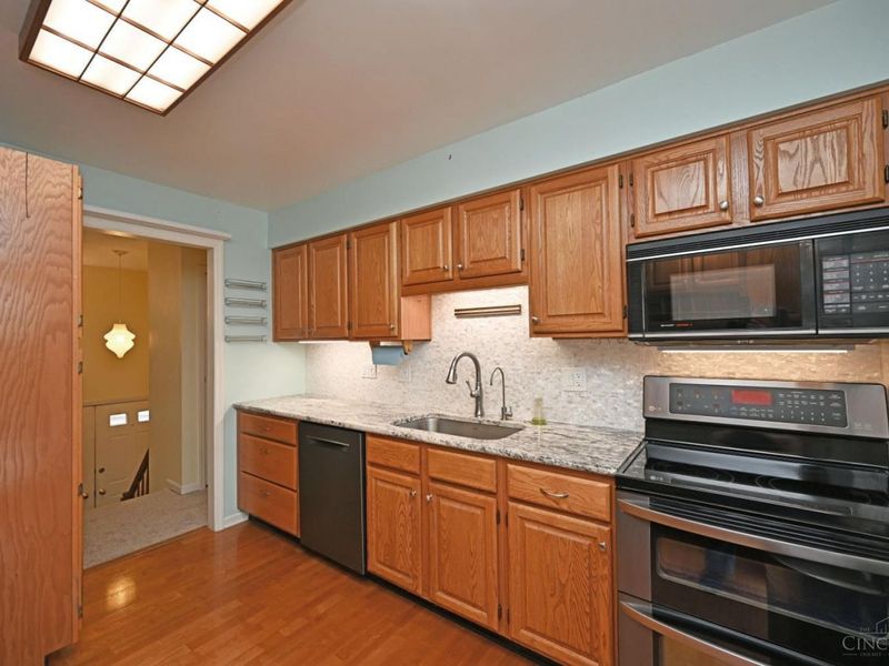 1676 Fellsmere Lane, Springfield Twp., OH 45240 Photo 13