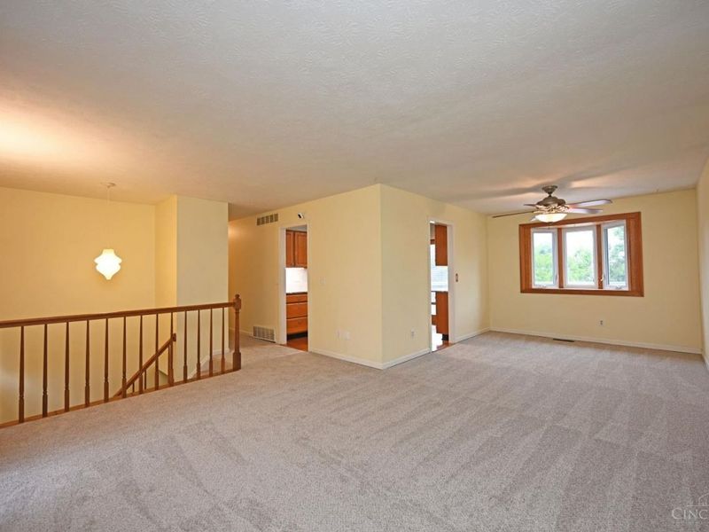 1676 Fellsmere Lane, Springfield Twp., OH 45240 Photo 8