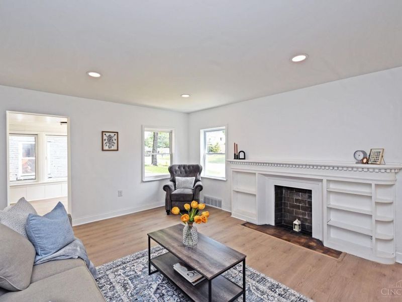 4418 Harrison Avenue, Green Township, OH 45211 Photo 5