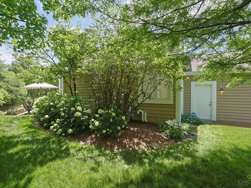 9832 Village View Court, Blue Ash, OH 45241 Photo 39