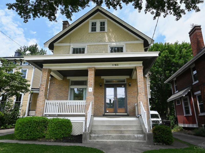 3783 Hyde Park Avenue, Cincinnati, OH 45209 Photo 2