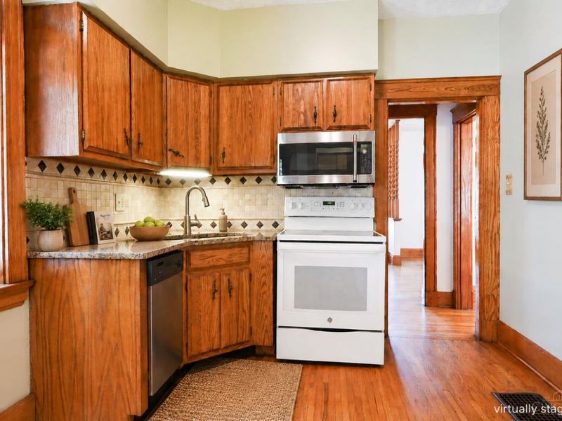 3783 Hyde Park Avenue, Cincinnati, OH 45209 Photo 28