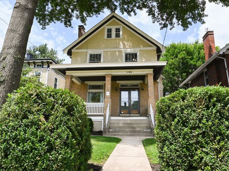 3783 Hyde Park Avenue, Cincinnati, OH 45209 Photo 3