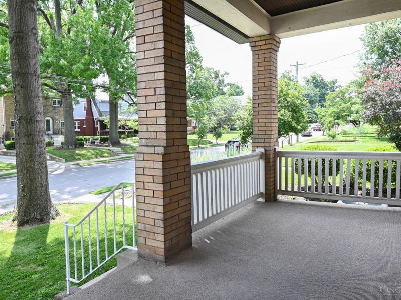 3783 Hyde Park Avenue, Cincinnati, OH 45209 Photo 8