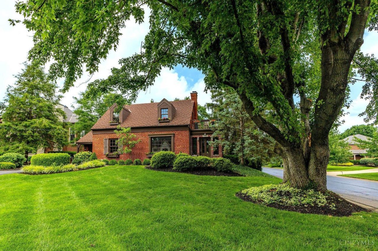9844 Zig Zag Road, Montgomery, OH 45242 Main Photo