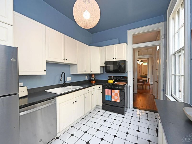 322 E 14th Street, Cincinnati, OH 45202 Photo 23