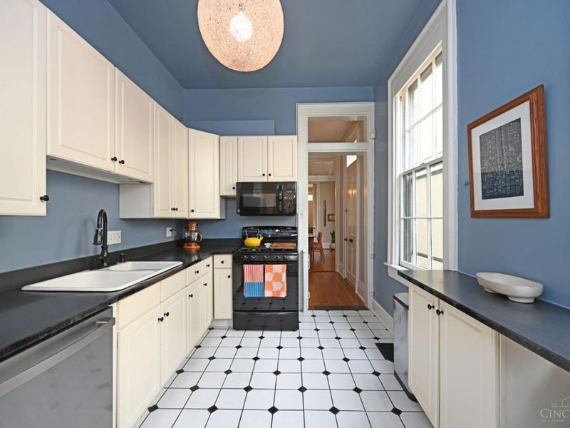 322 E 14th Street, Cincinnati, OH 45202 Photo 26