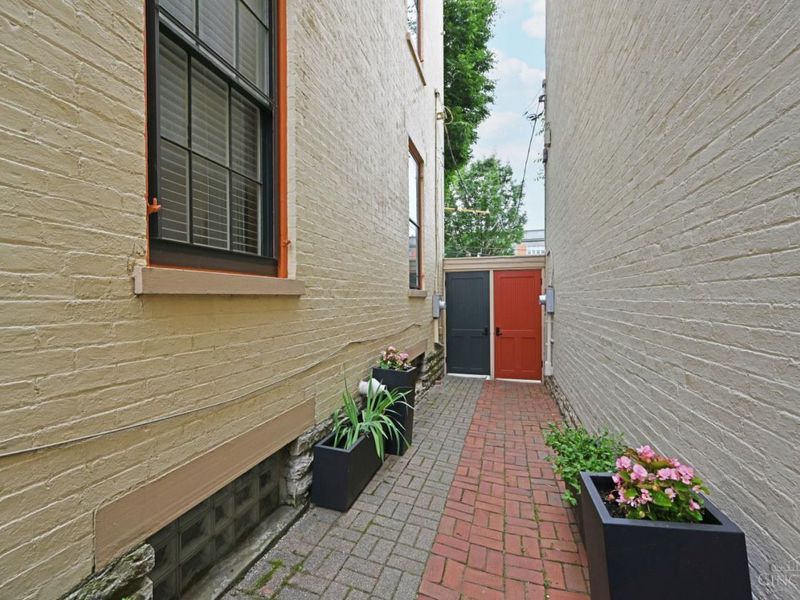 322 E 14th Street, Cincinnati, OH 45202 Photo 77