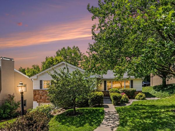 1034 Clifton Hills Avenue, Cincinnati, OH 45220