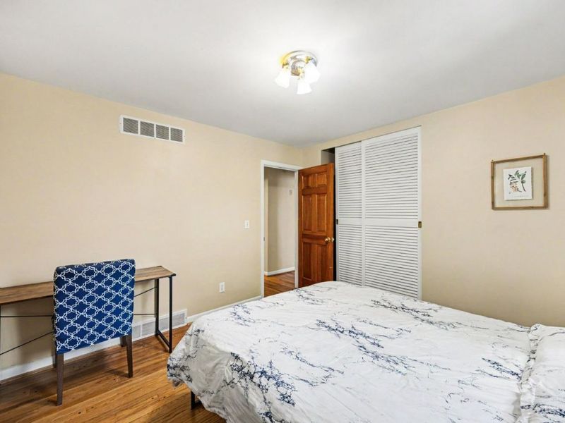 1034 Clifton Hills Avenue, Cincinnati, OH 45220 Photo 16