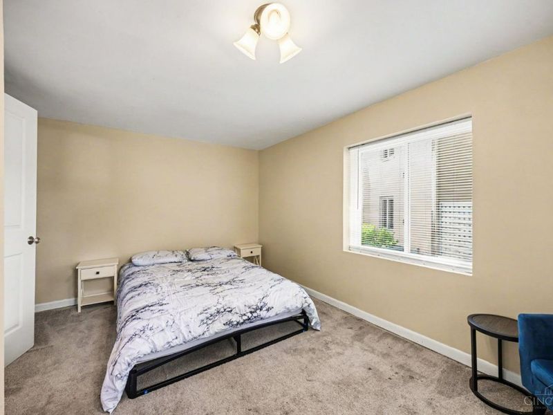 1034 Clifton Hills Avenue, Cincinnati, OH 45220 Photo 18