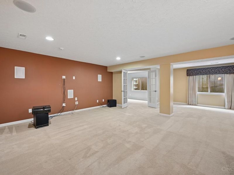 5252 Venetian, Hamilton Twp, OH 45152 Photo 29