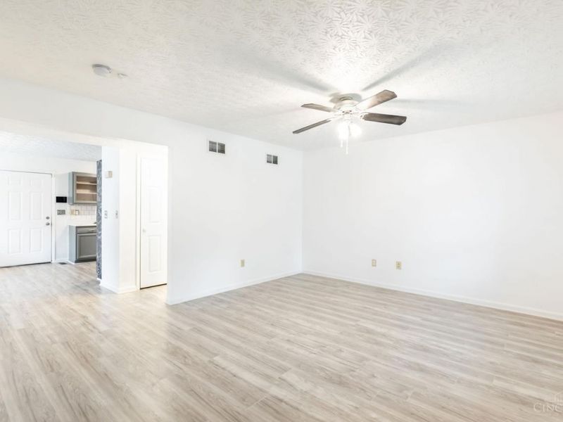 4538 Lucerne Avenue, Cincinnati, OH 45227 Photo 6