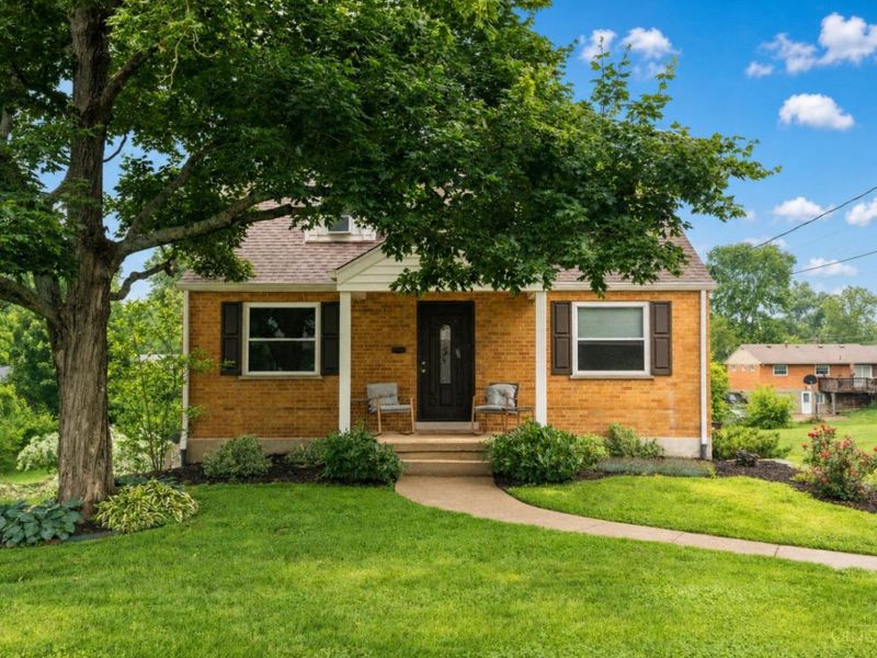 271 Ihle Drive, Delhi Twp, OH 45238 Photo 3