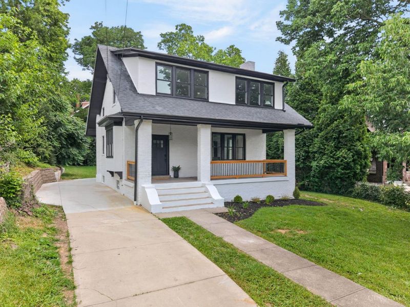 1016 Valley Lane, Cincinnati, OH 45229 Photo 1