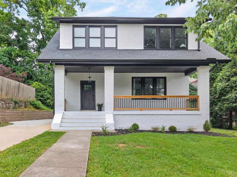 1016 Valley Lane, Cincinnati, OH 45229 Photo 3