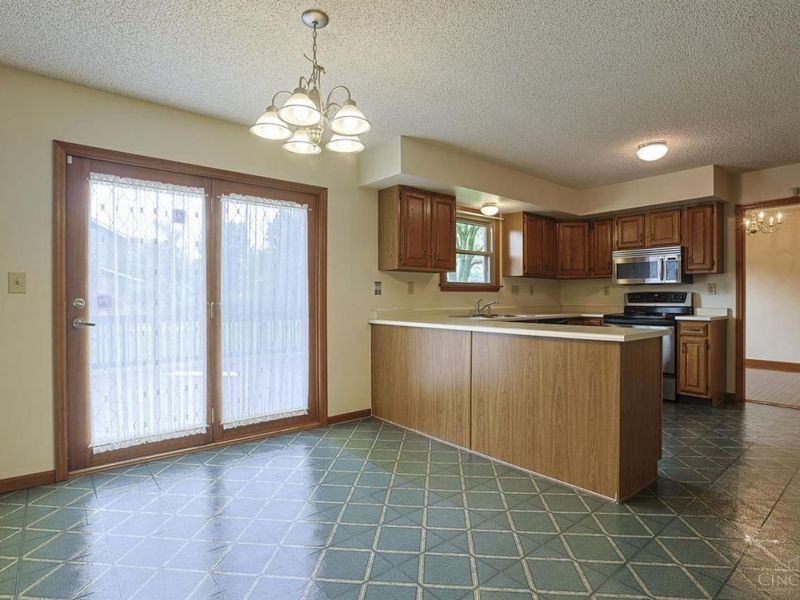 7446 Preakness Lane, Fairfield Twp, OH 45011 Photo 17