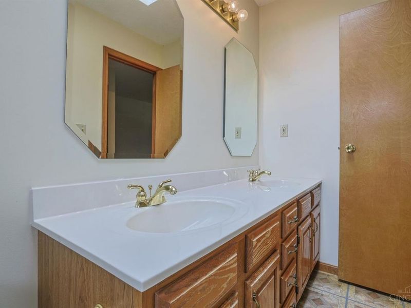 7446 Preakness Lane, Fairfield Twp, OH 45011 Photo 24
