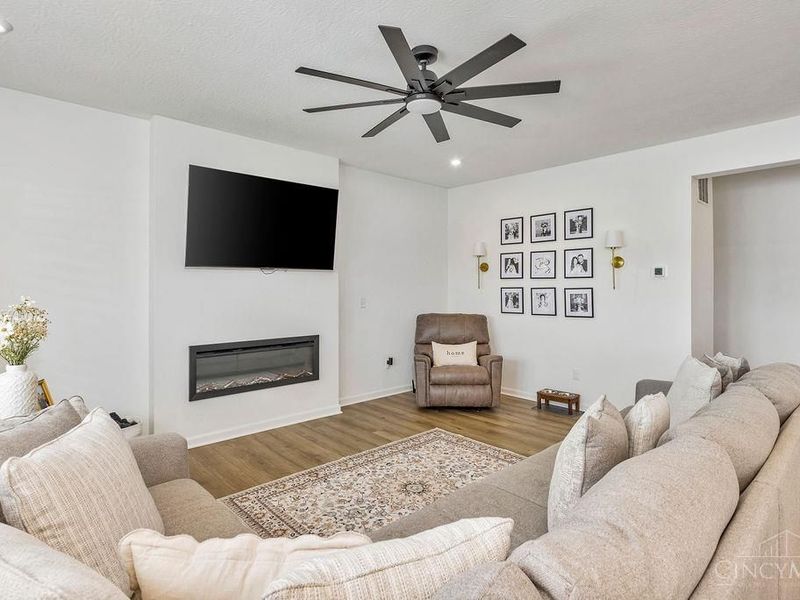 6041 Foothills Drive, Harrison, OH 45030 Photo 8