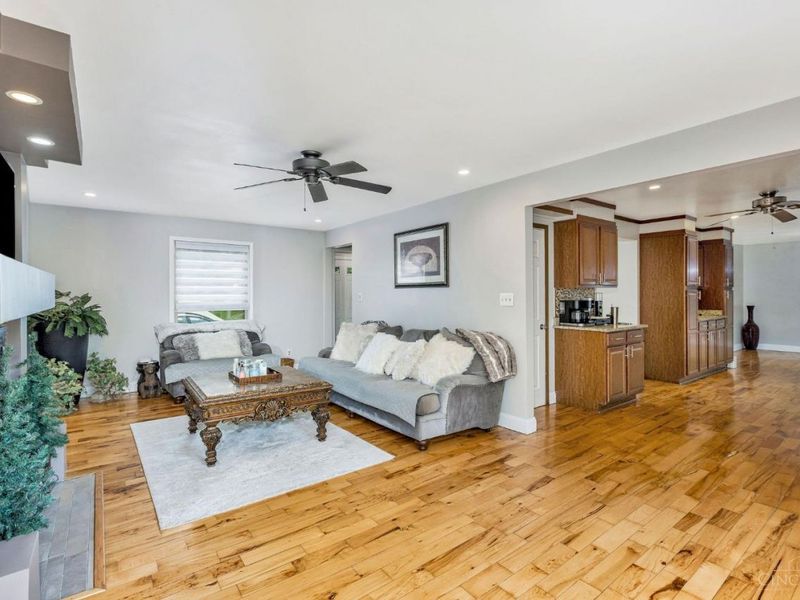 9181 Sunderland Way, West Chester, OH 45069 Photo 12