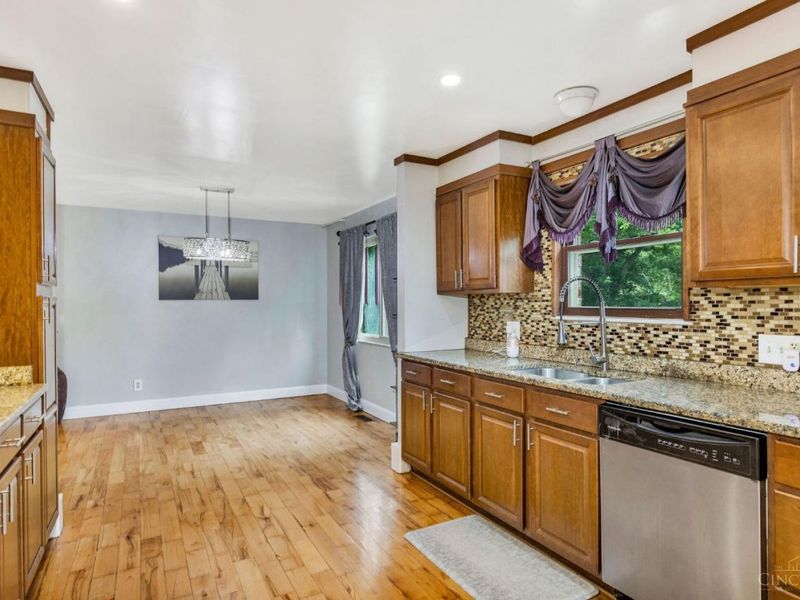 9181 Sunderland Way, West Chester, OH 45069 Photo 9