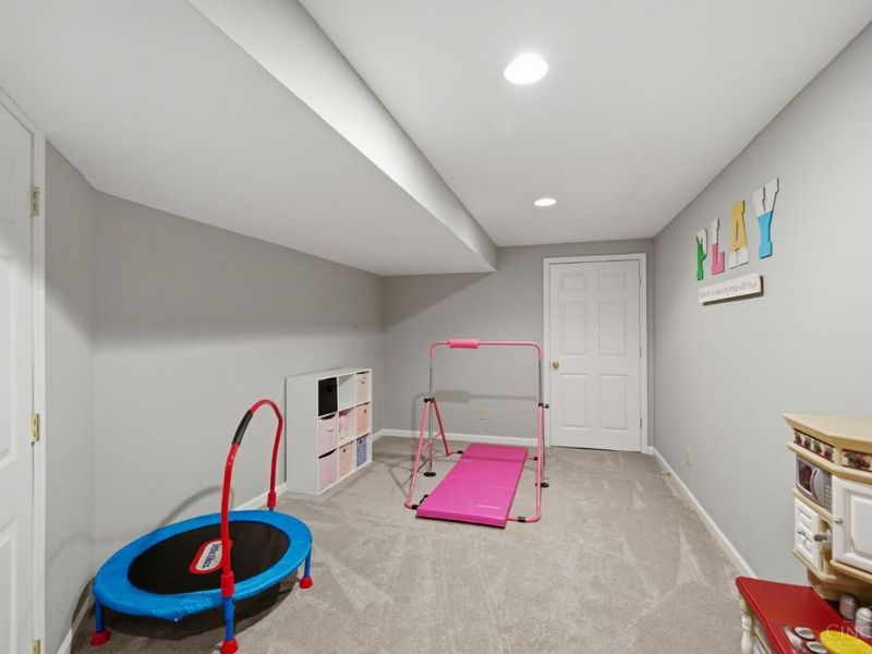 8700 Woolstone Court, Hamilton Twp, OH 45039 Photo 41